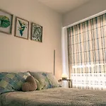 Cuatro Design Apartment