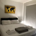 Comodo Y Moderno Departamento