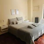 Departamento Cerca De Calle Aristides