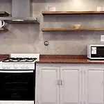 Duplex Mendoza Con Chochera Techada
