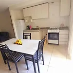 Hermoso Departamento Centrico Con Estacionamiento.