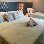 Esencial Hotel