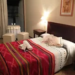 Hotel Neruda