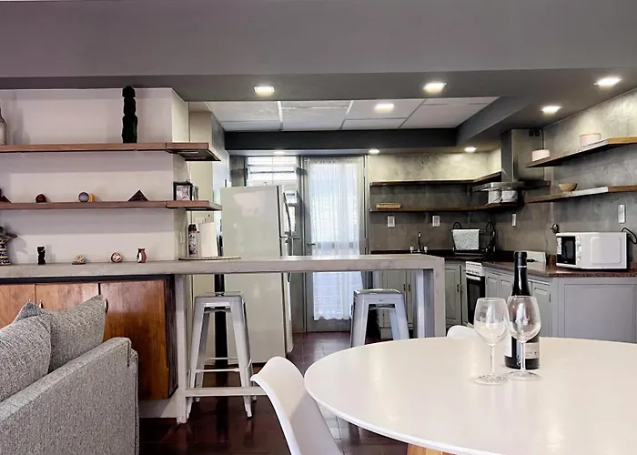 Duplex Mendoza Con Chochera Techada