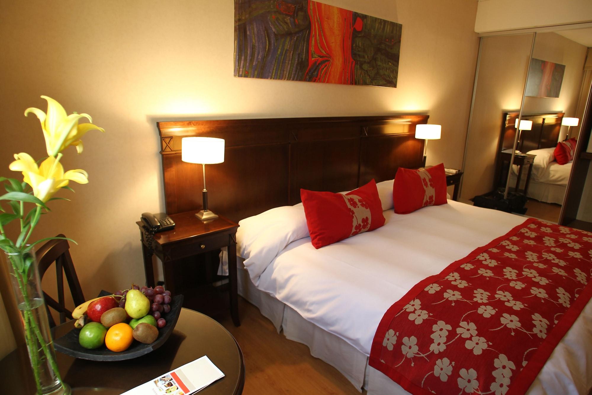 Hotel Mendoza Hotel 3*