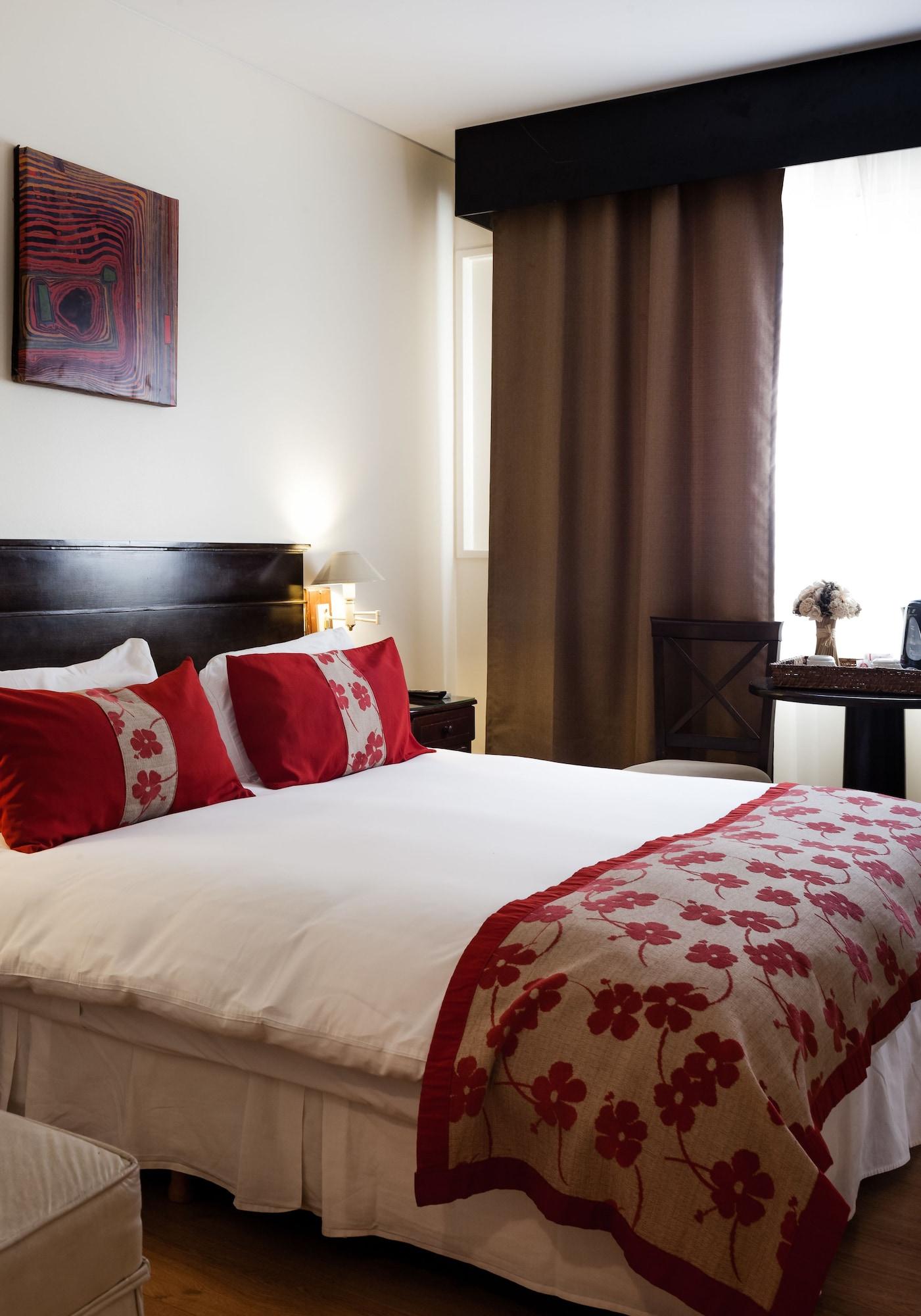 Hotel Mendoza Hotel 3*