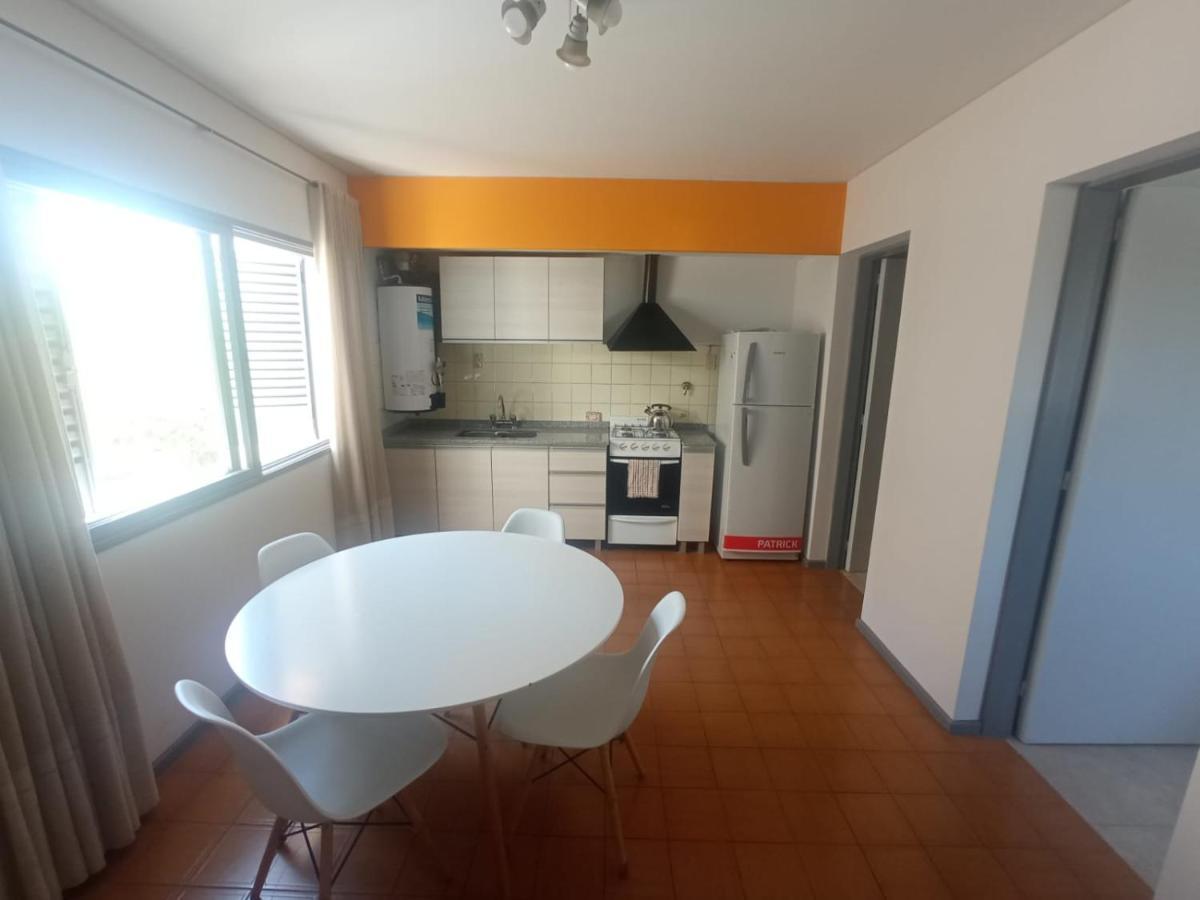 Les Petters Martinez Apartment *