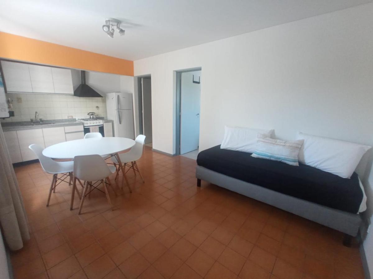 Apartment Les Petters Martinez Mendoza