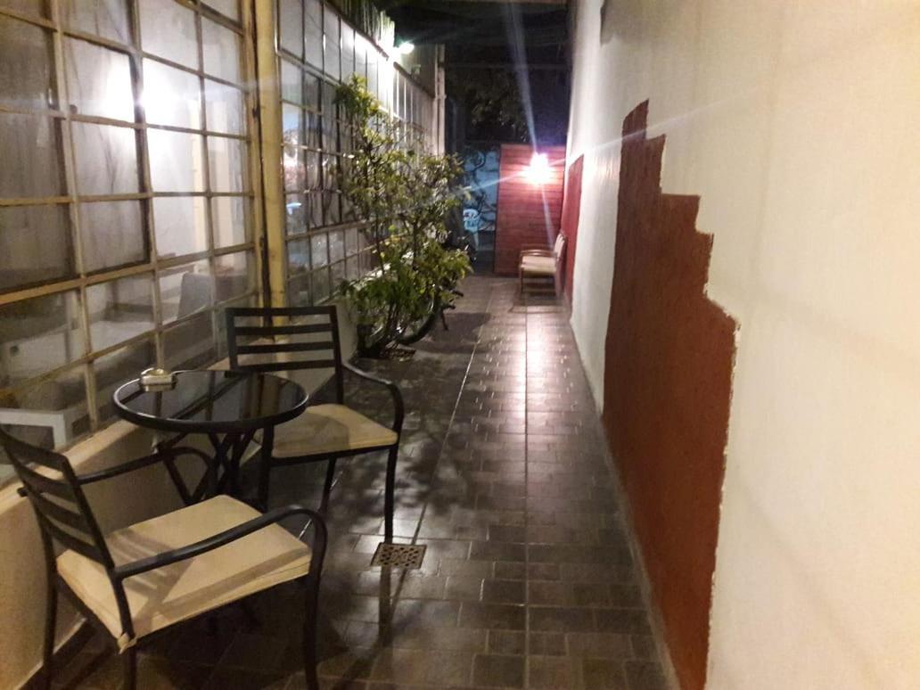 Homestay Winehouse *