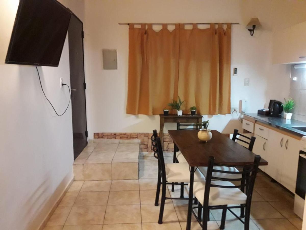 Apartamento Departamento Centrico - A Dos Cuadras De Terminal - Zona Residencial *