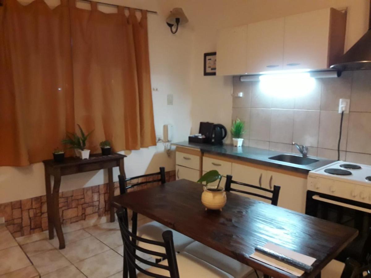 Apartamento Departamento Centrico - A Dos Cuadras De Terminal - Zona Residencial