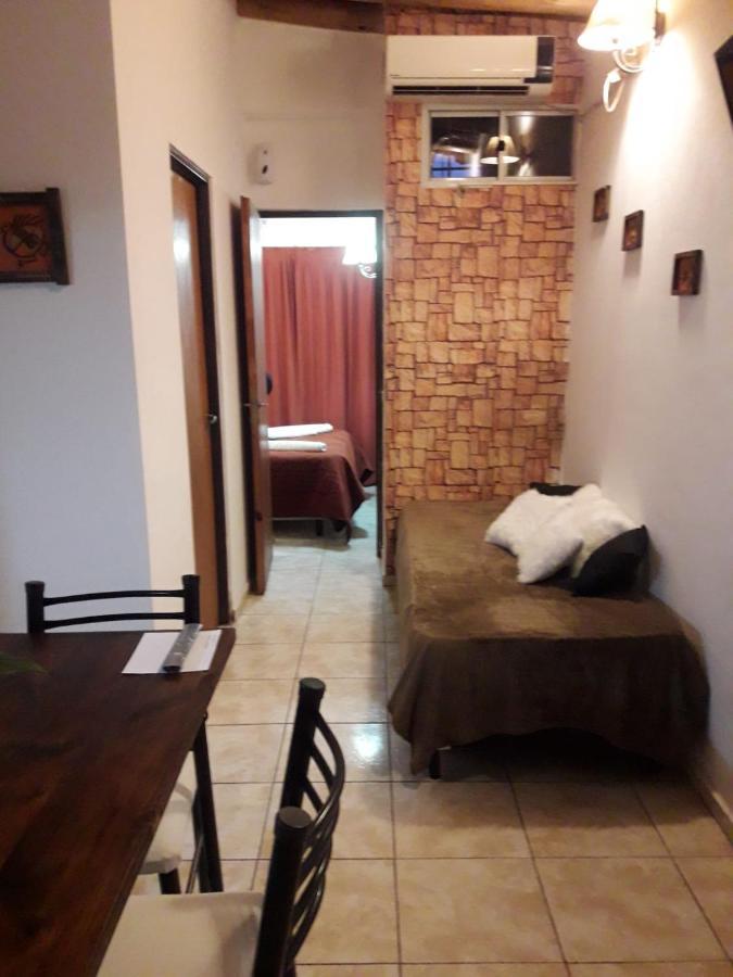 Apartamento Departamento Centrico - A Dos Cuadras De Terminal - Zona Residencial Mendoza