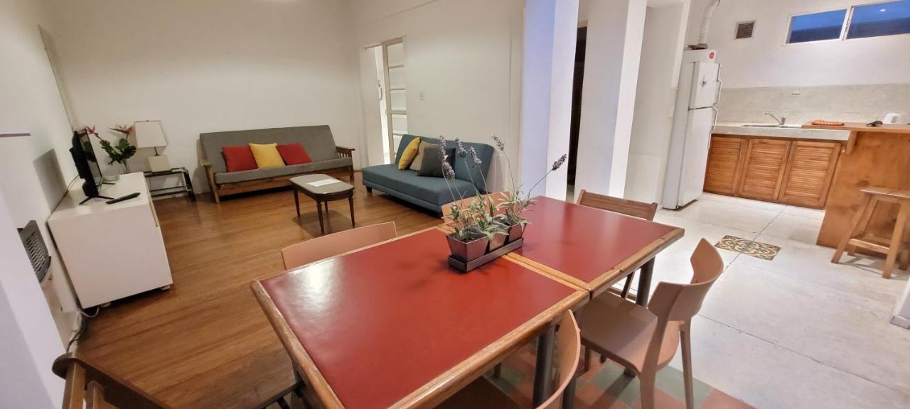Departamento Amplio, Céntrico Y Tranquilo En Pb