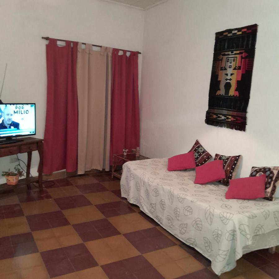 Departamento Con Cochera A Cuadras Del Centro *