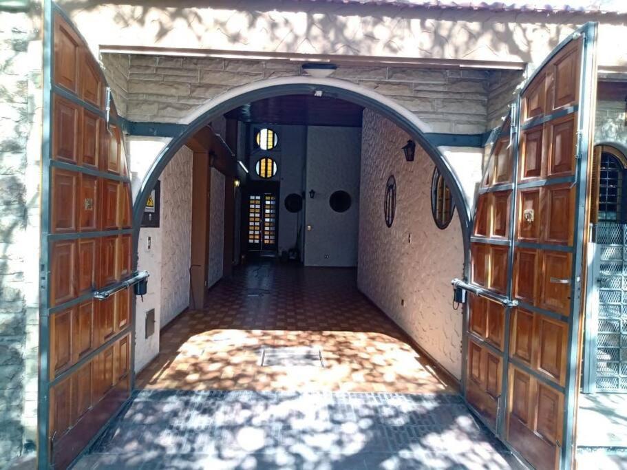 Agradable Casa En El Corazon De Mendoza. Villa Mendoza
