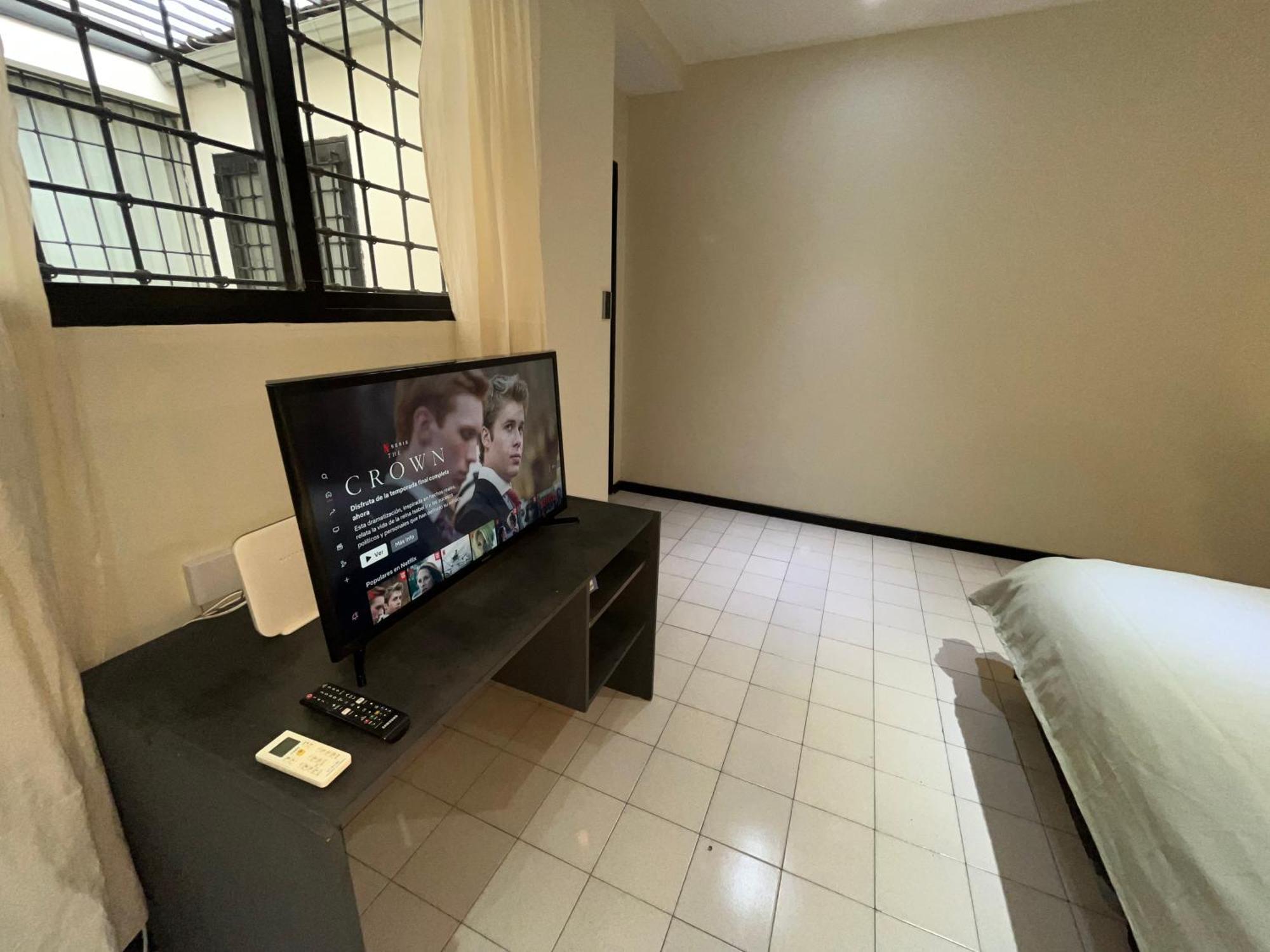 Departamento Espana A 3 Cuadras Plaza Independencia Apartamento *