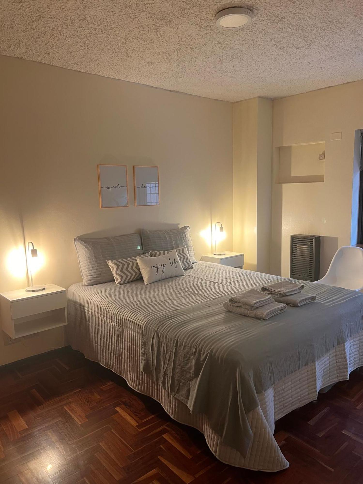 Departamento Cerca De Calle Aristides * Mendoza