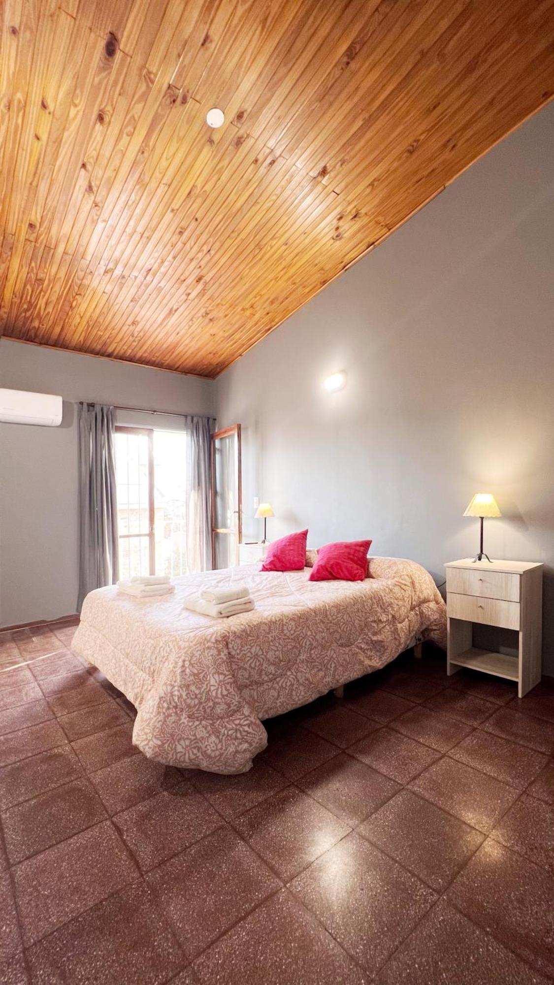 Duplex Con Chochera Techada