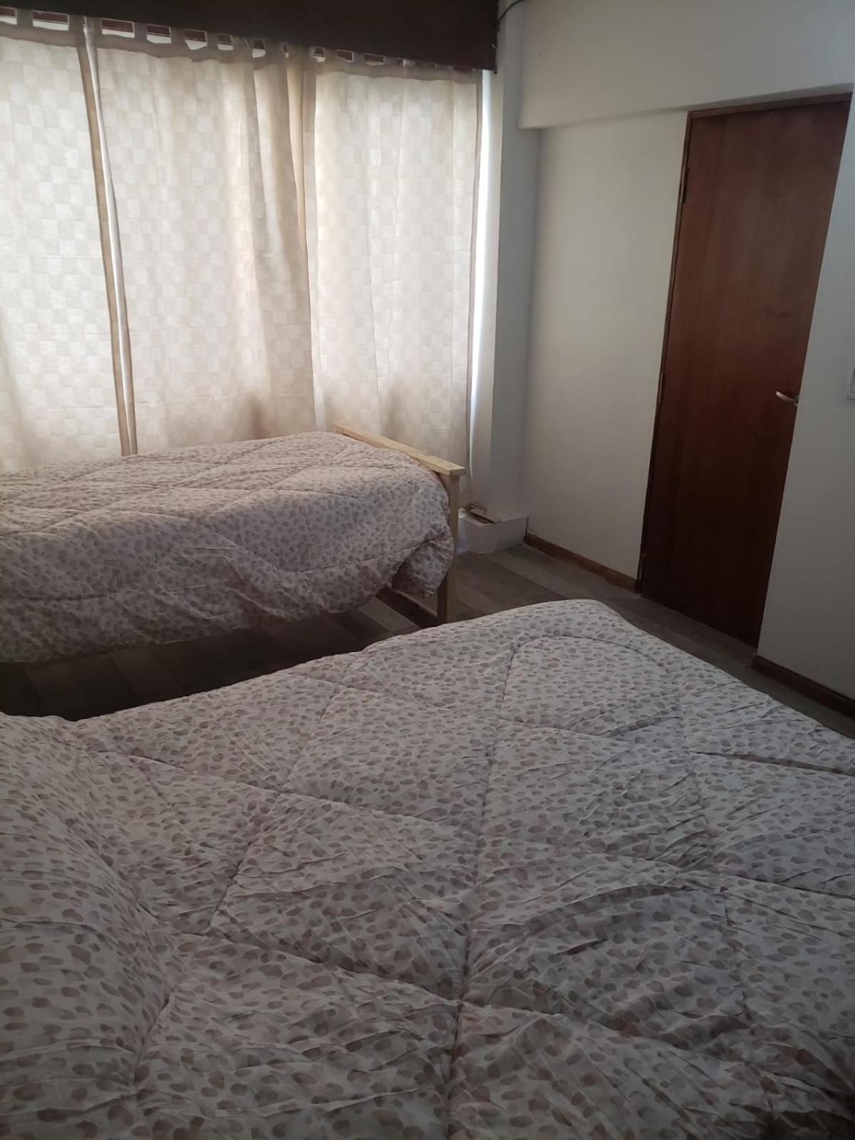Departamento Ubicadisimo Calle Chile Con Estacionamiento Incluido Capital 2 Apartment