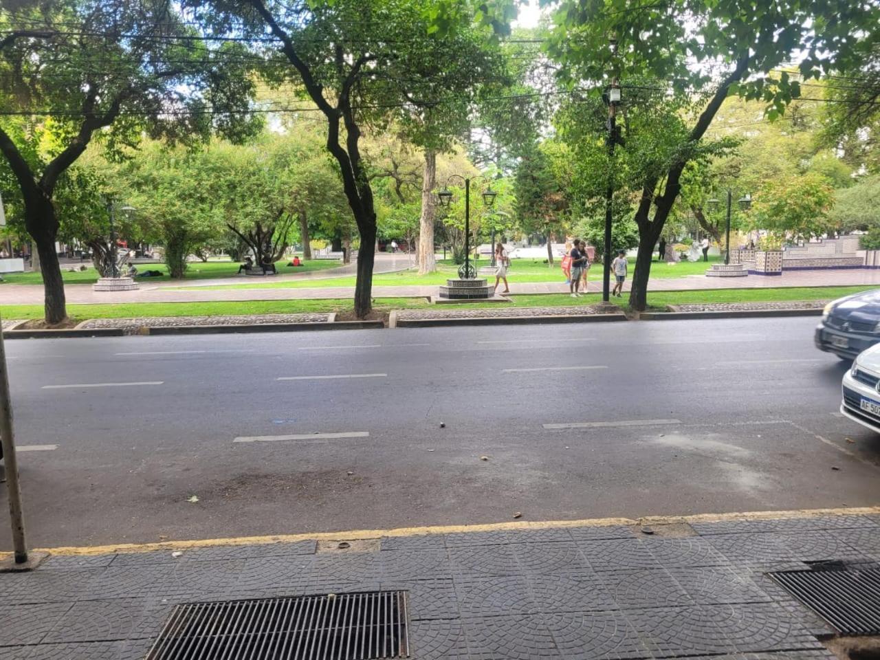 Departamento Av Espana 866 * Mendoza