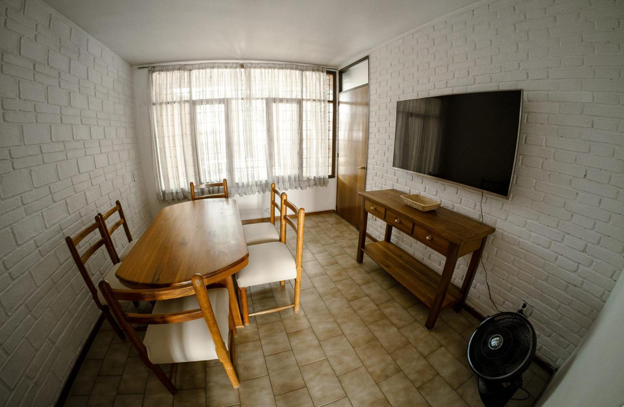 Casa Alvarez Holiday home *