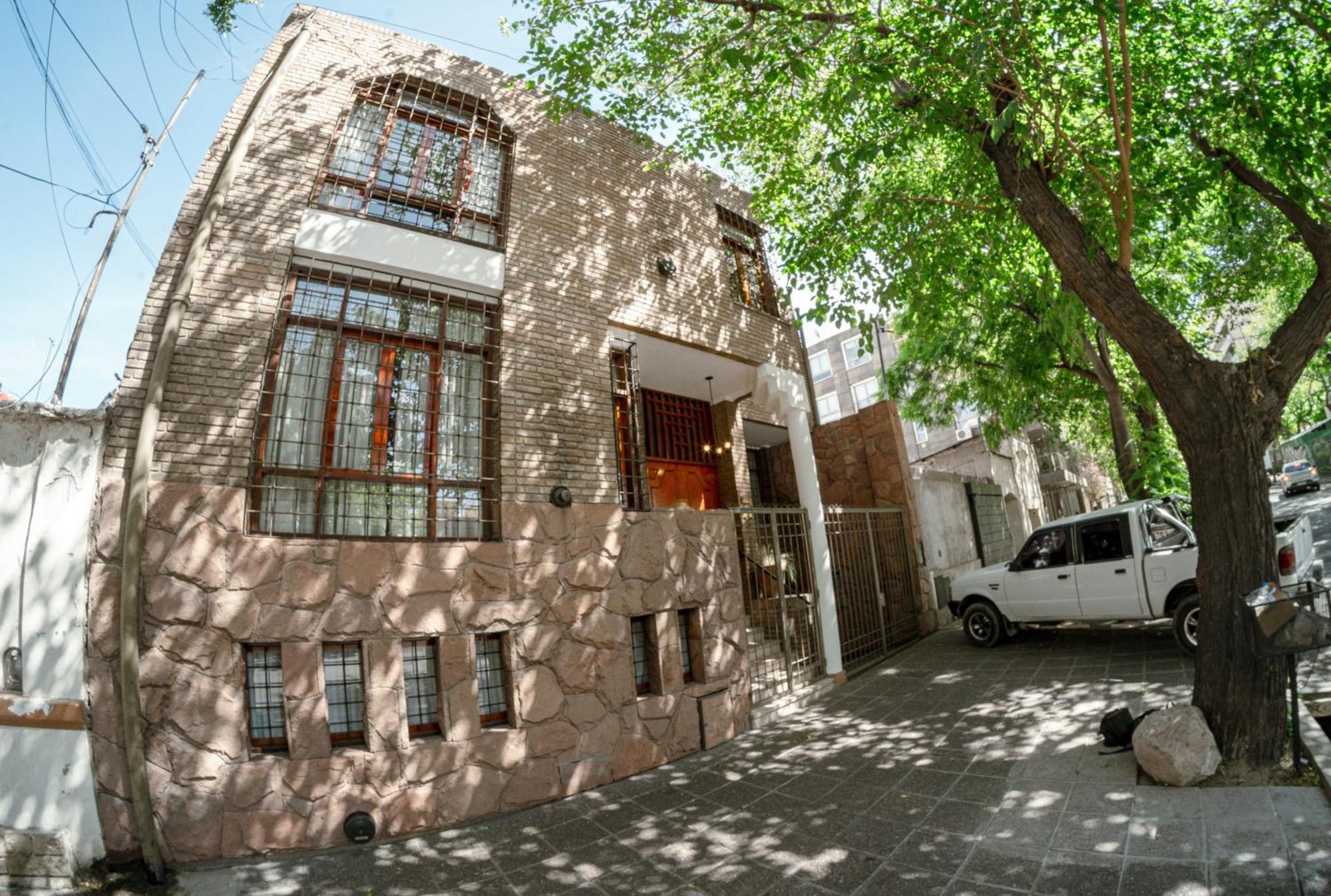 Casa Alvarez Holiday home *