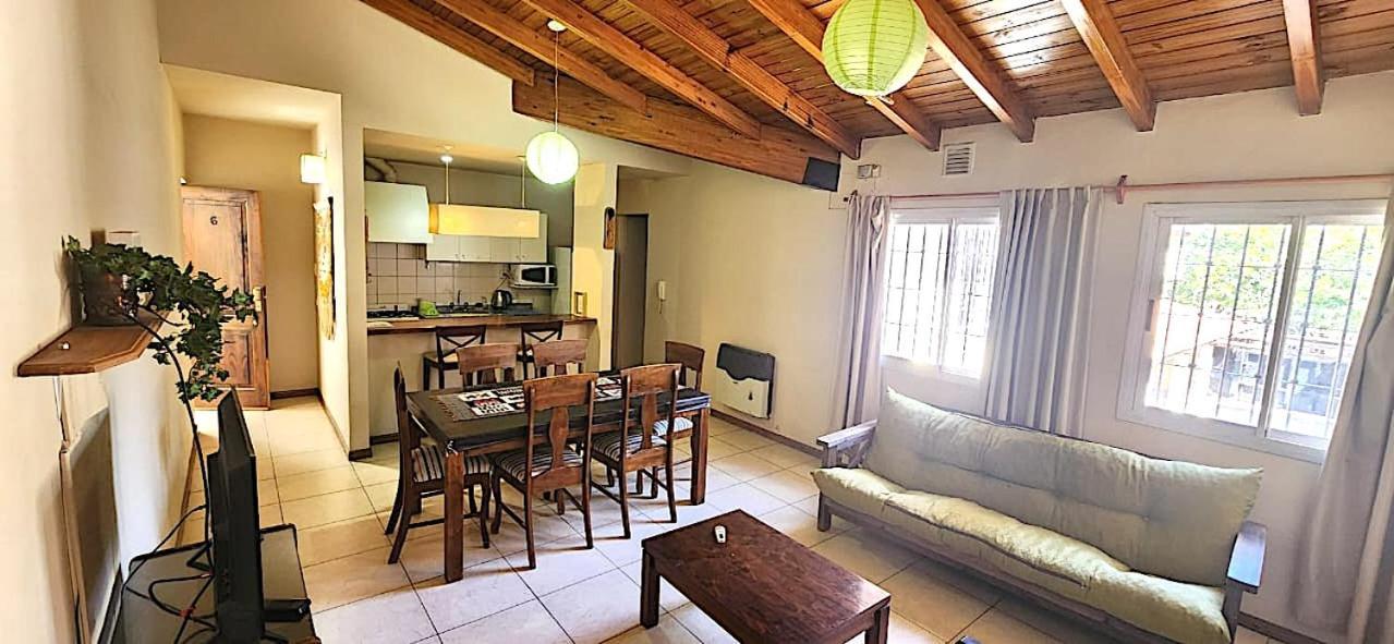 Depto Saenz Peña/ Bombal Sur Apartamento Mendoza