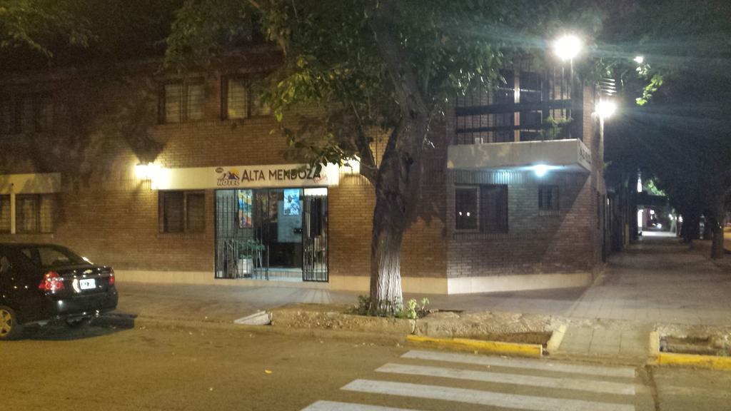 Hotel Alta Mendoza