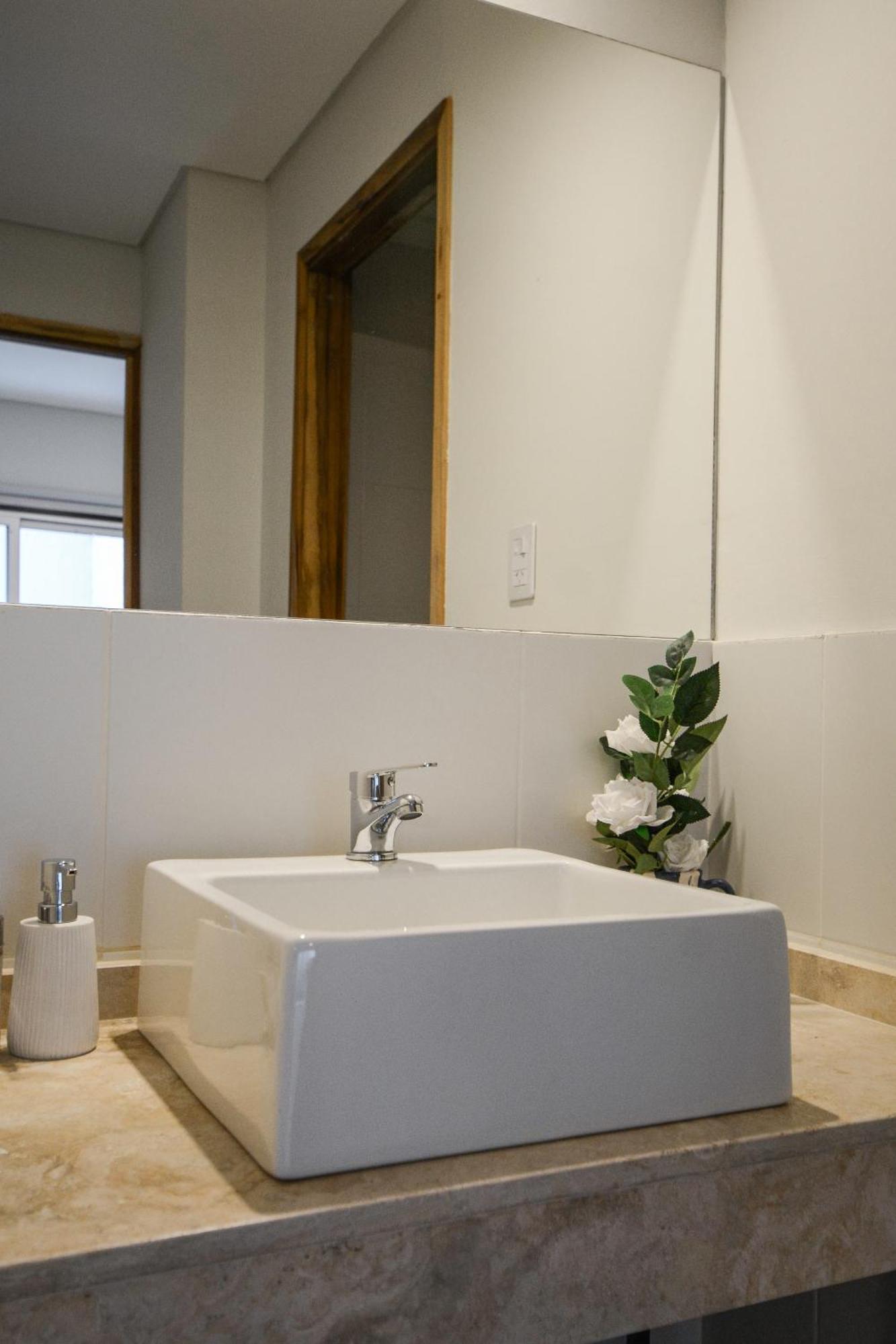 Apartamento 1- Acogedor Depto Comodo Con Excelente Ubicacion! Mendoza