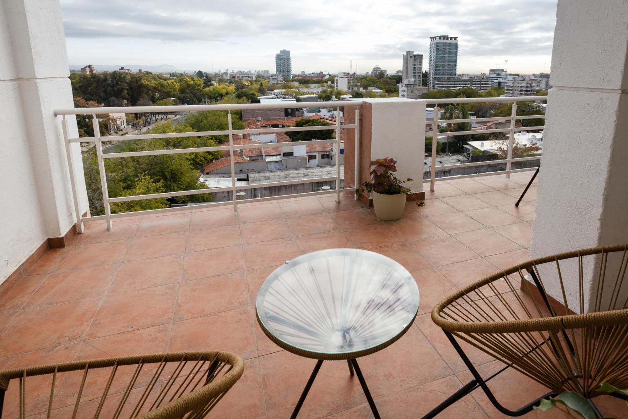 Hermoso Duplex En Capital Con Vistas A La Cordillera *