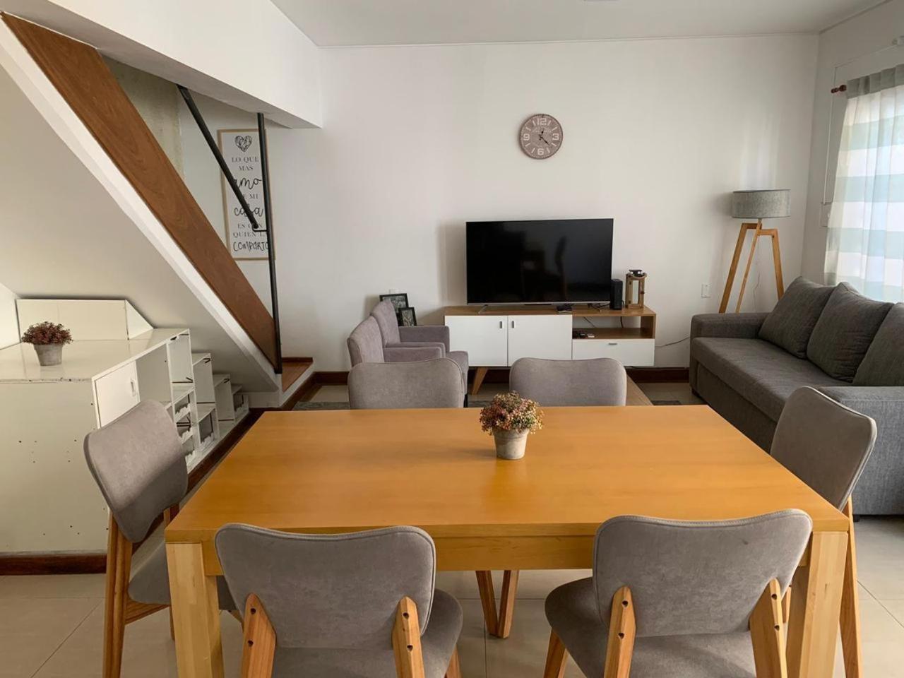 Duplex Con Terraza Y Estacionamiento Mendoza