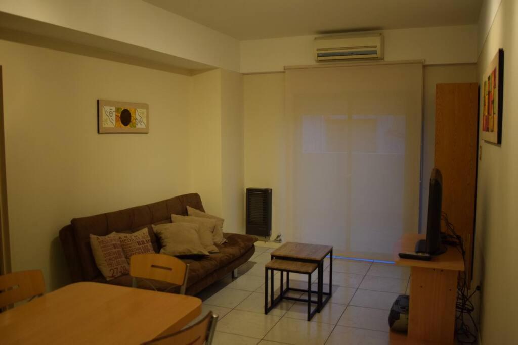 Apartamento Departamento En Pleno Centro De *