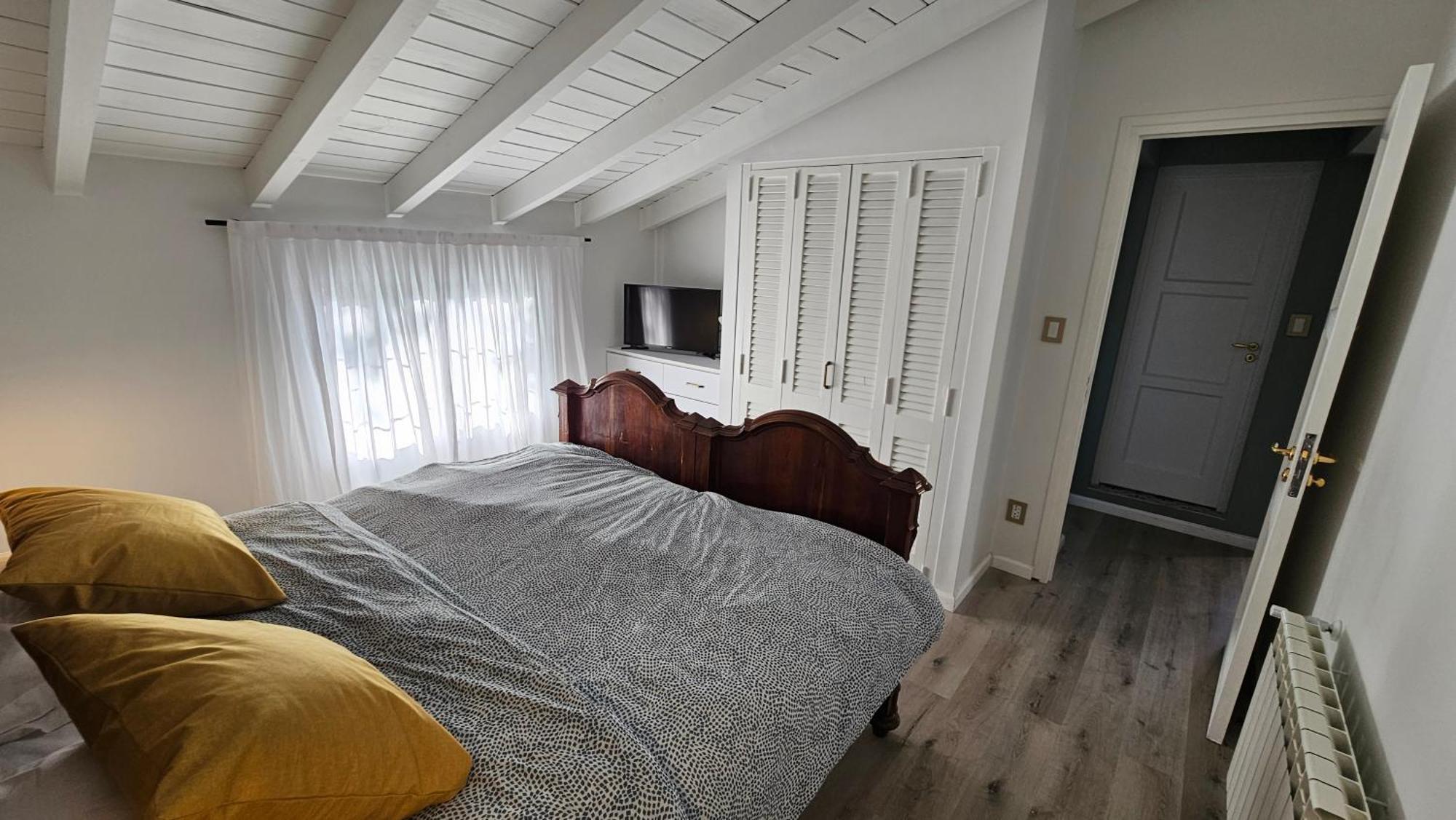 Tiburcio Benegas 816 Apartamento