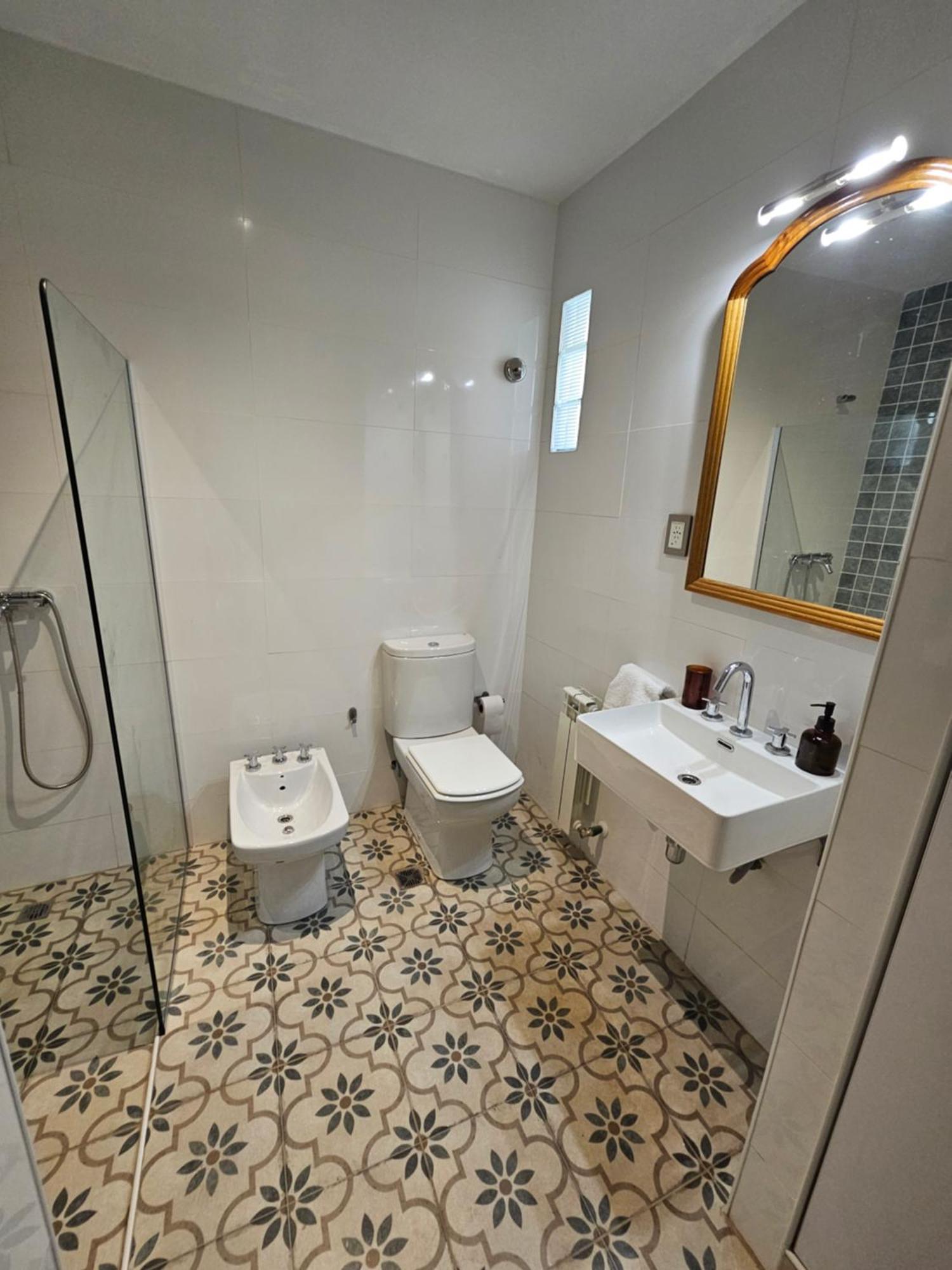 Apartamento Tiburcio Benegas 816 *