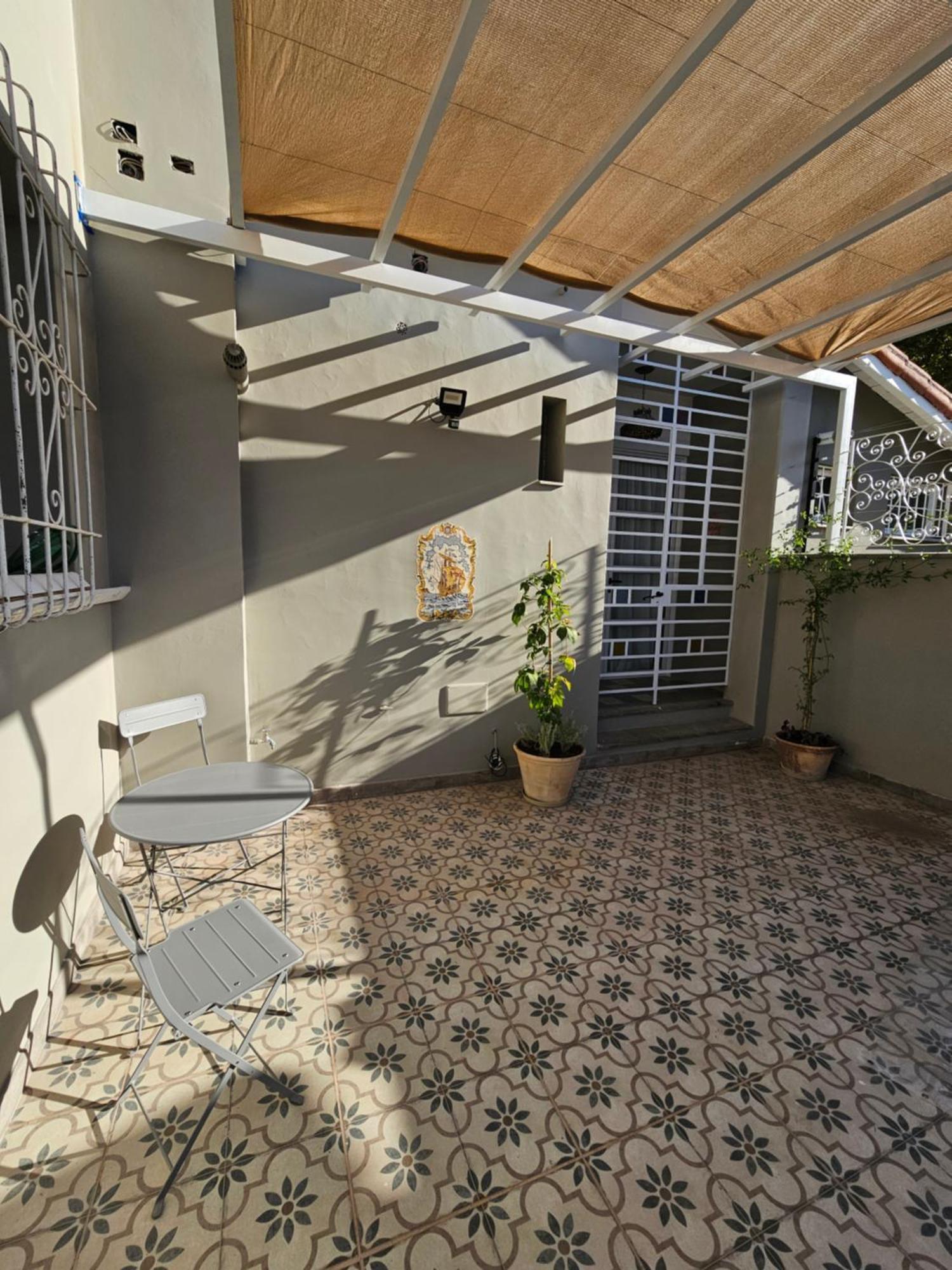 Tiburcio Benegas 816 Apartamento