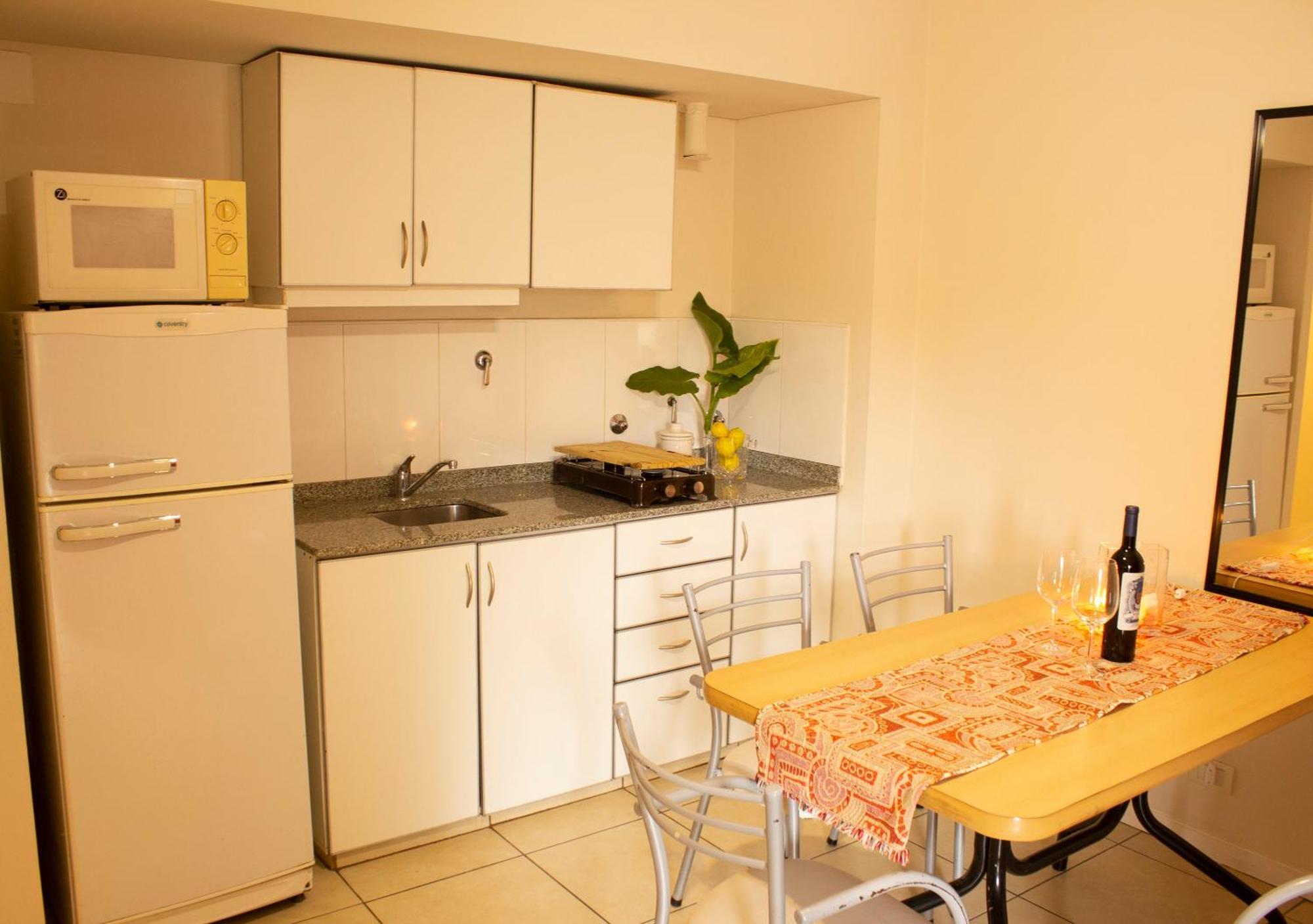 Uvas Apartahotel 3*
