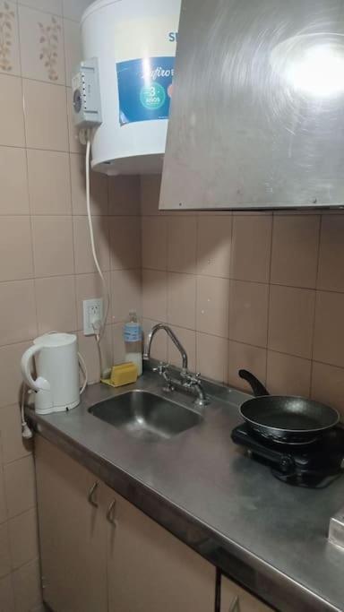 A Metros De La Plaza Independencia Apartment *