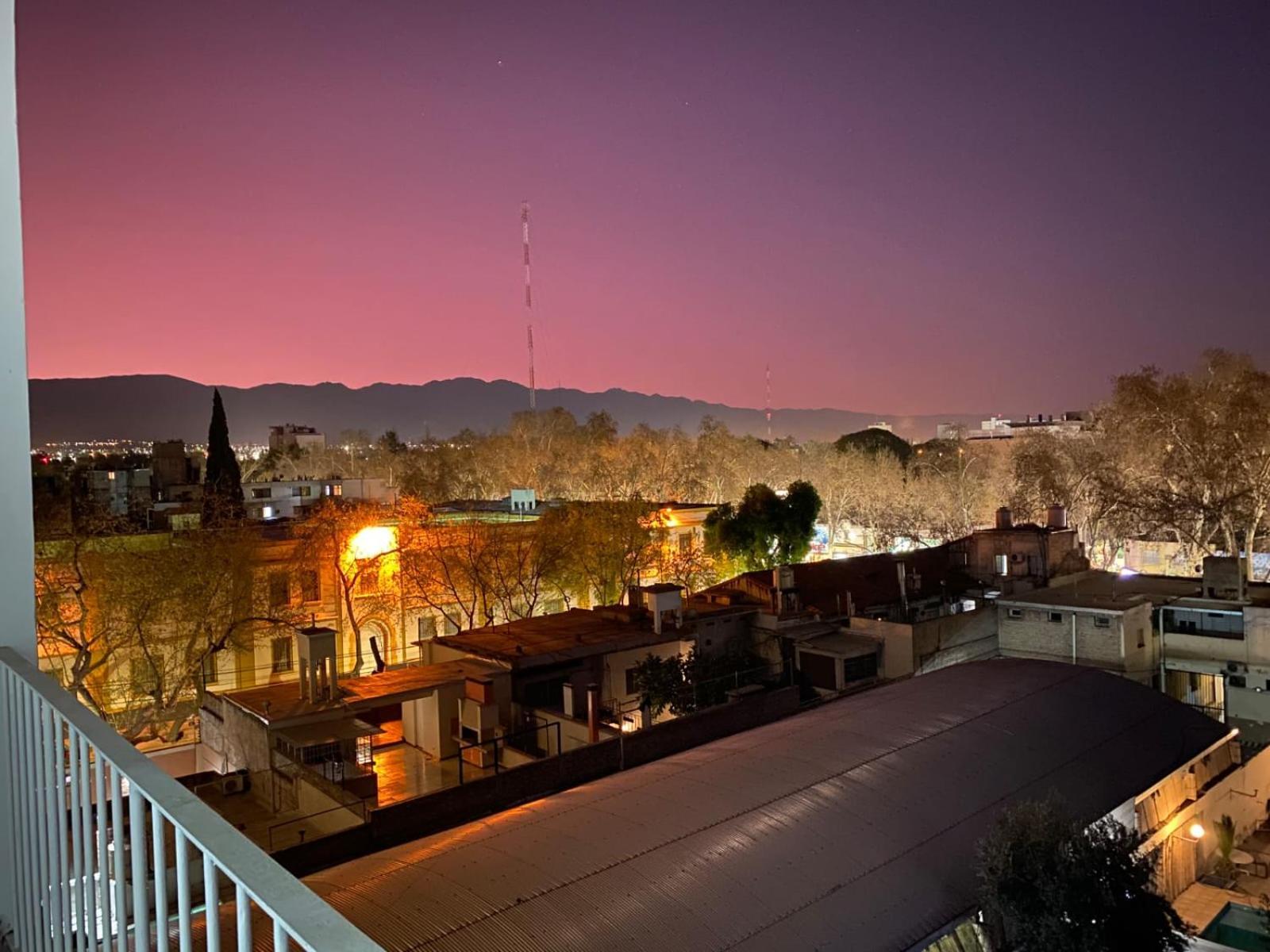 Apartamento Amplio Y Luminoso Mendoza