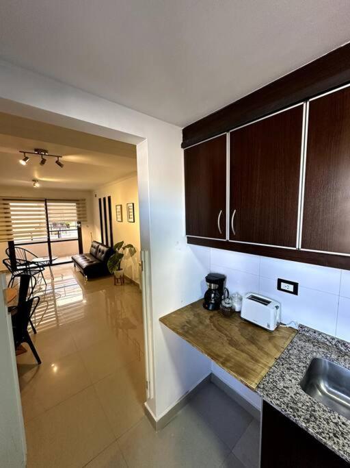 Departamento Excelente Ubicacion Con Cochera Apartamento