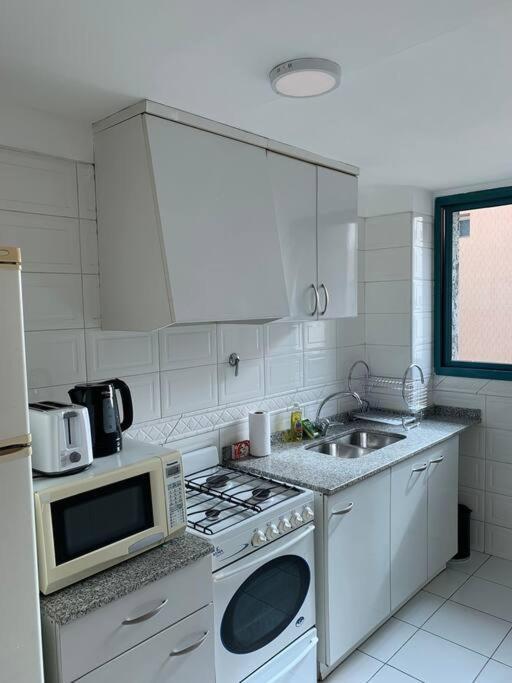 Luminoso, Seguridad 24 Horas - Piscina 403 Apartamento