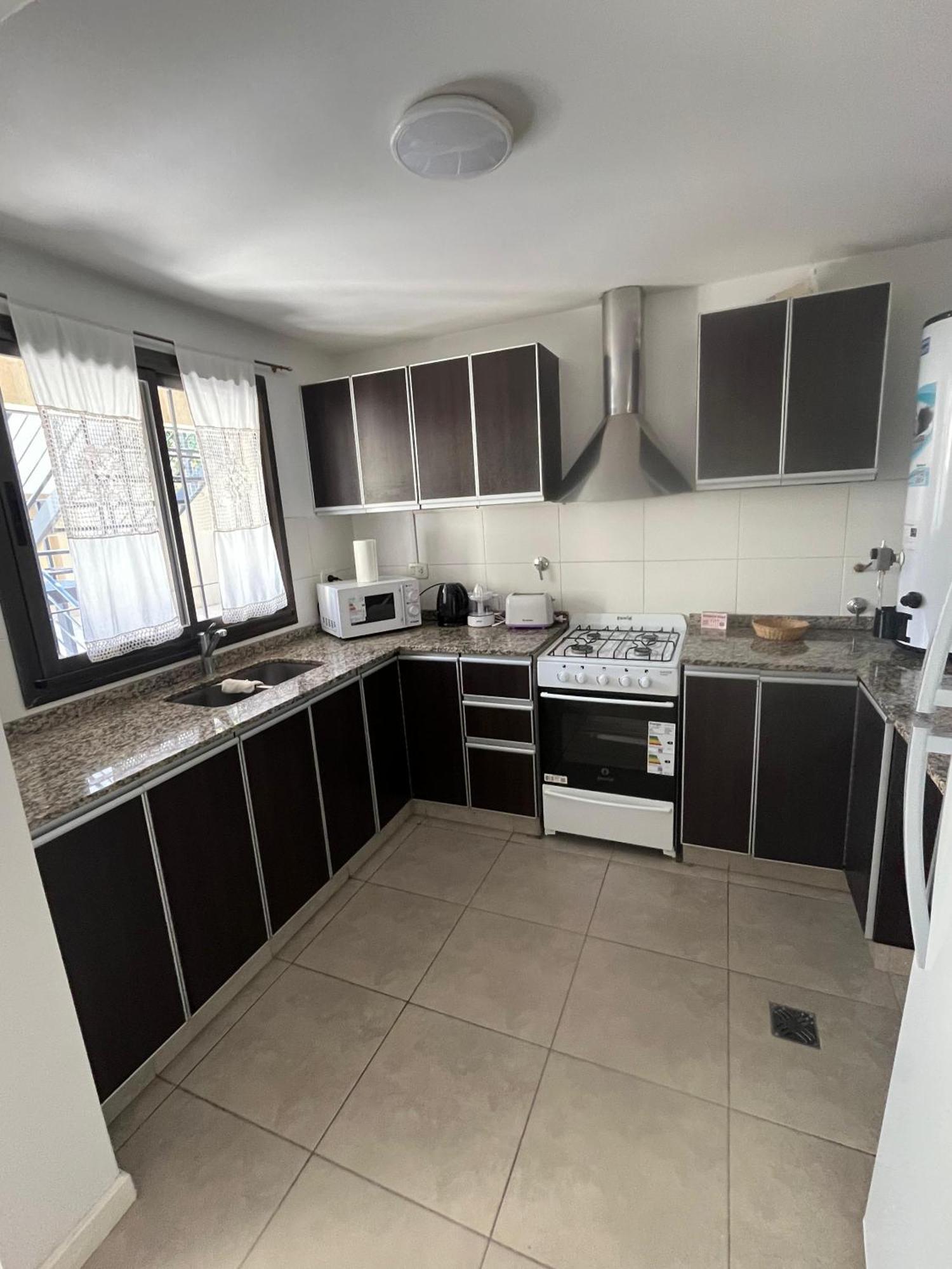 Apartamento Luminoso Departamento En Zona Residencial Mendoza