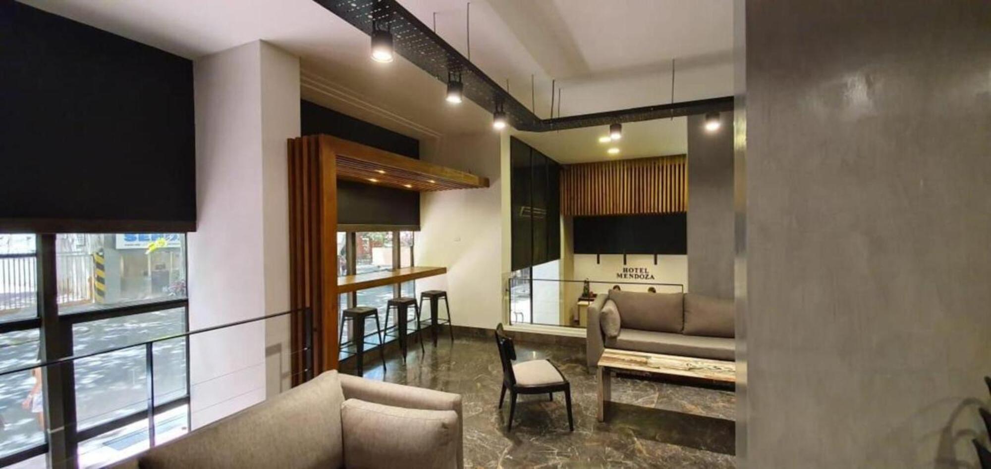Hotel Mendoza