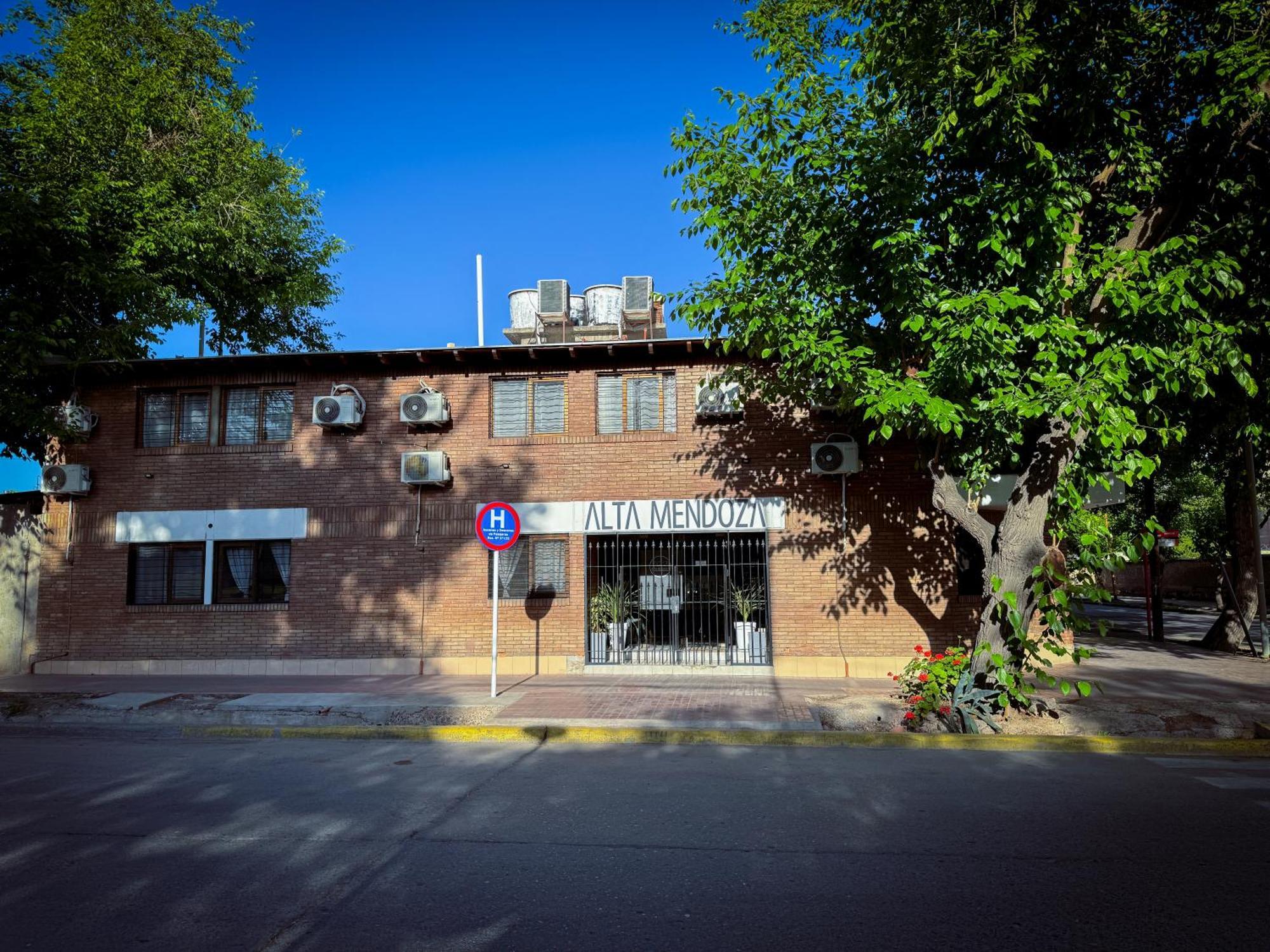 Hotel Alta 2*