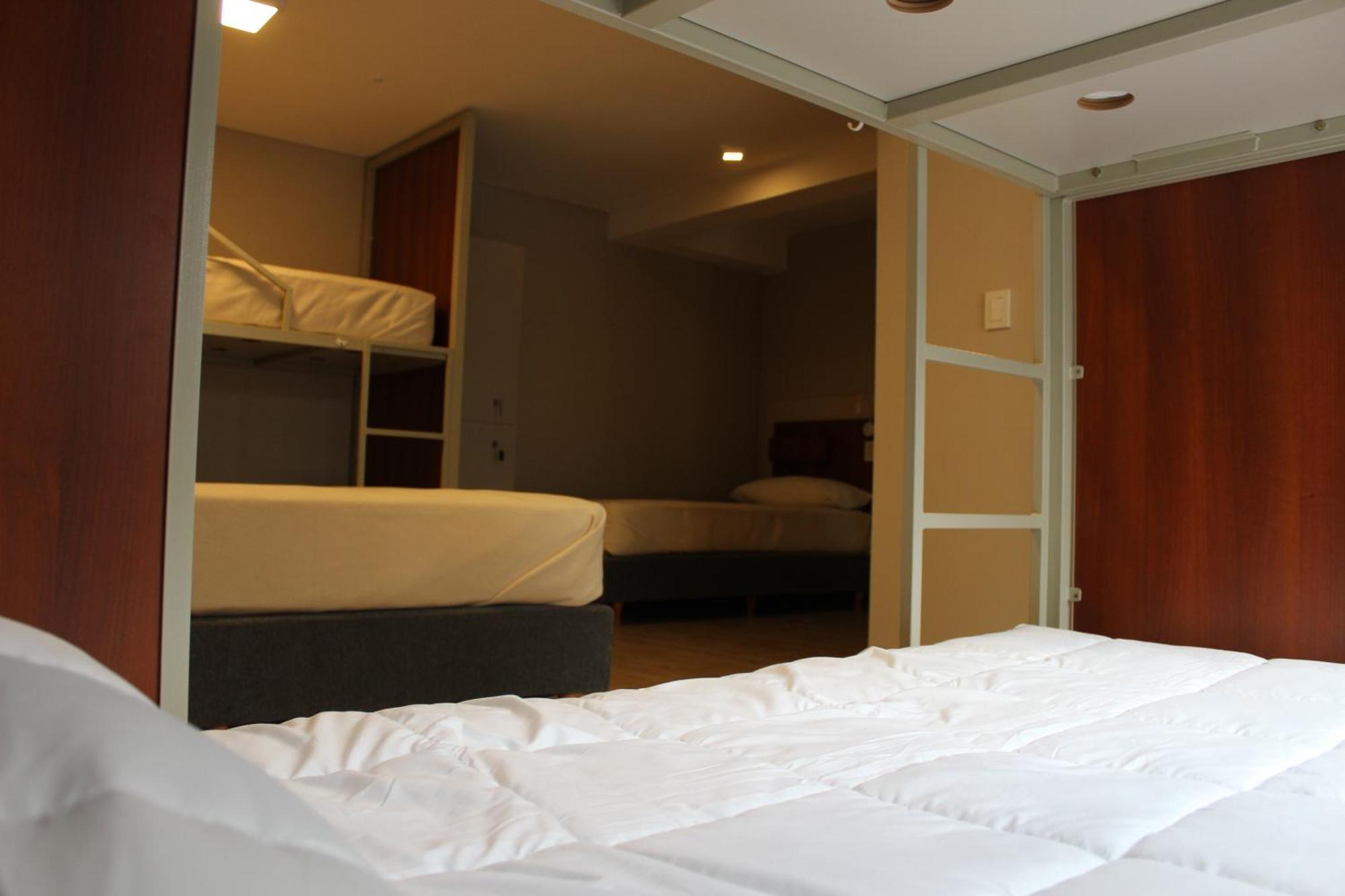 Nomade Mdz Guest house *