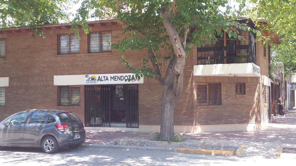 Hotel Alta 2*