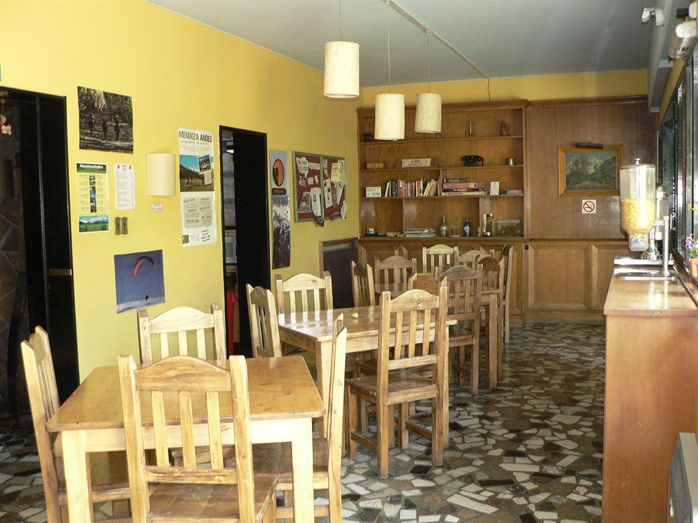 Hostal In Monkey *
