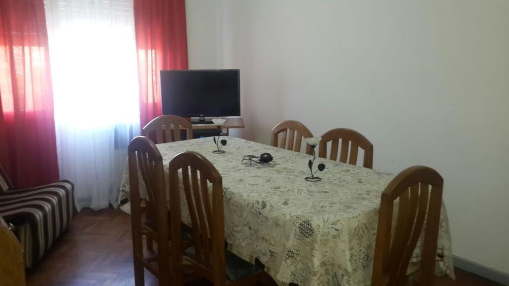 Apartment Let *