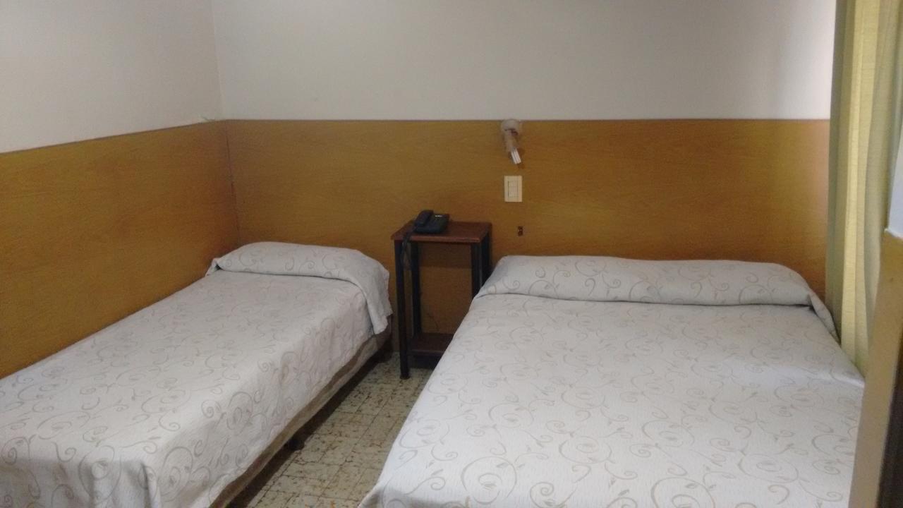 Hotel Necochea *