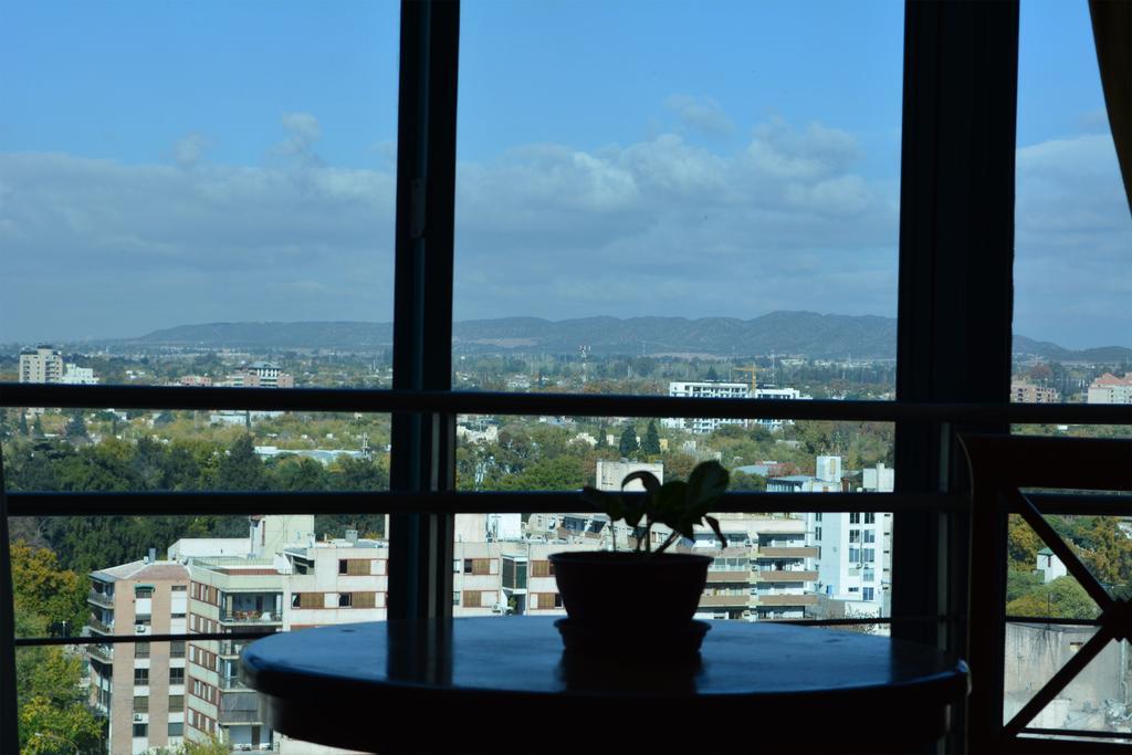 Millennium Condominio Suites Aparthotel Mendoza