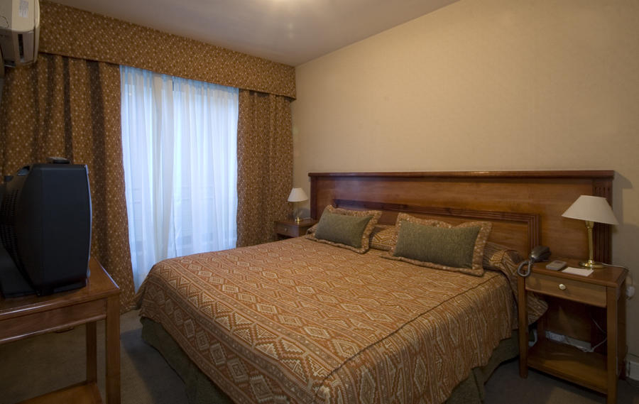 Aparthotel Millennium Condominio Suites 4*
